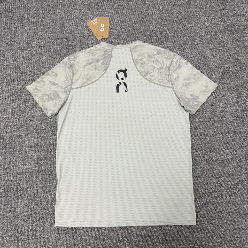On Running Performance T-Shirt STYLE 1