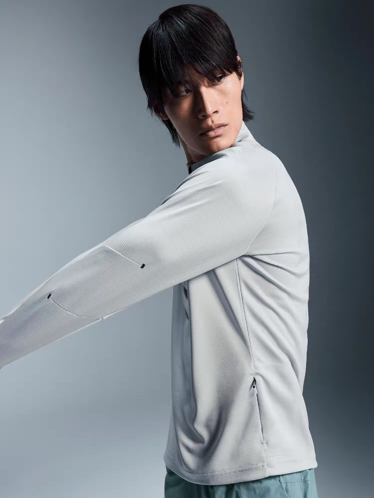 On Cloud Pro Performance Quarter-Zip Running Top