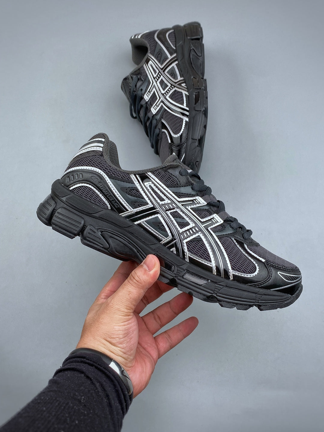 ASICS GEL-STRATUS