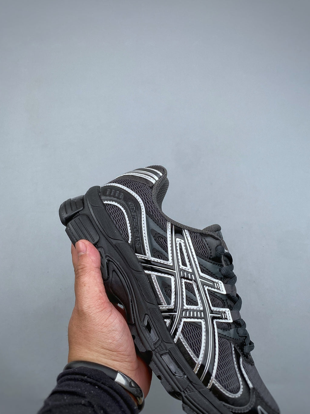 ASICS GEL-STRATUS