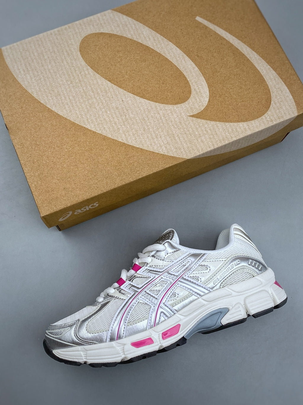 ASICS GEL-STRATUS