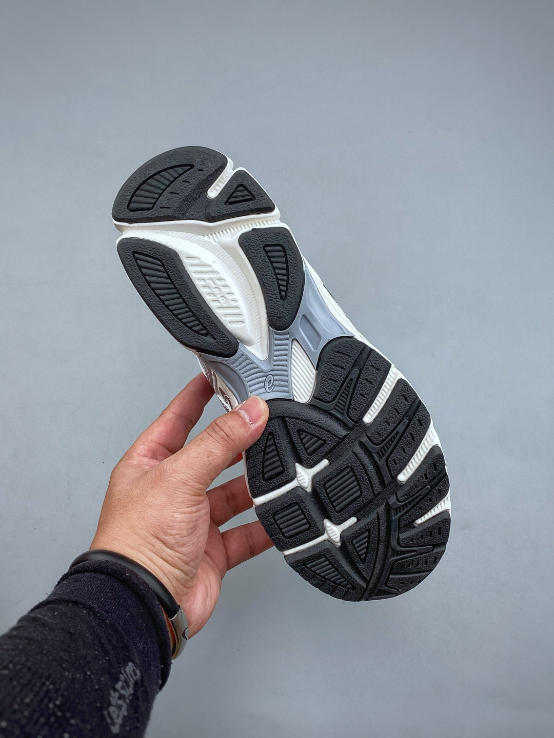 ASICS GEL-STRATUS