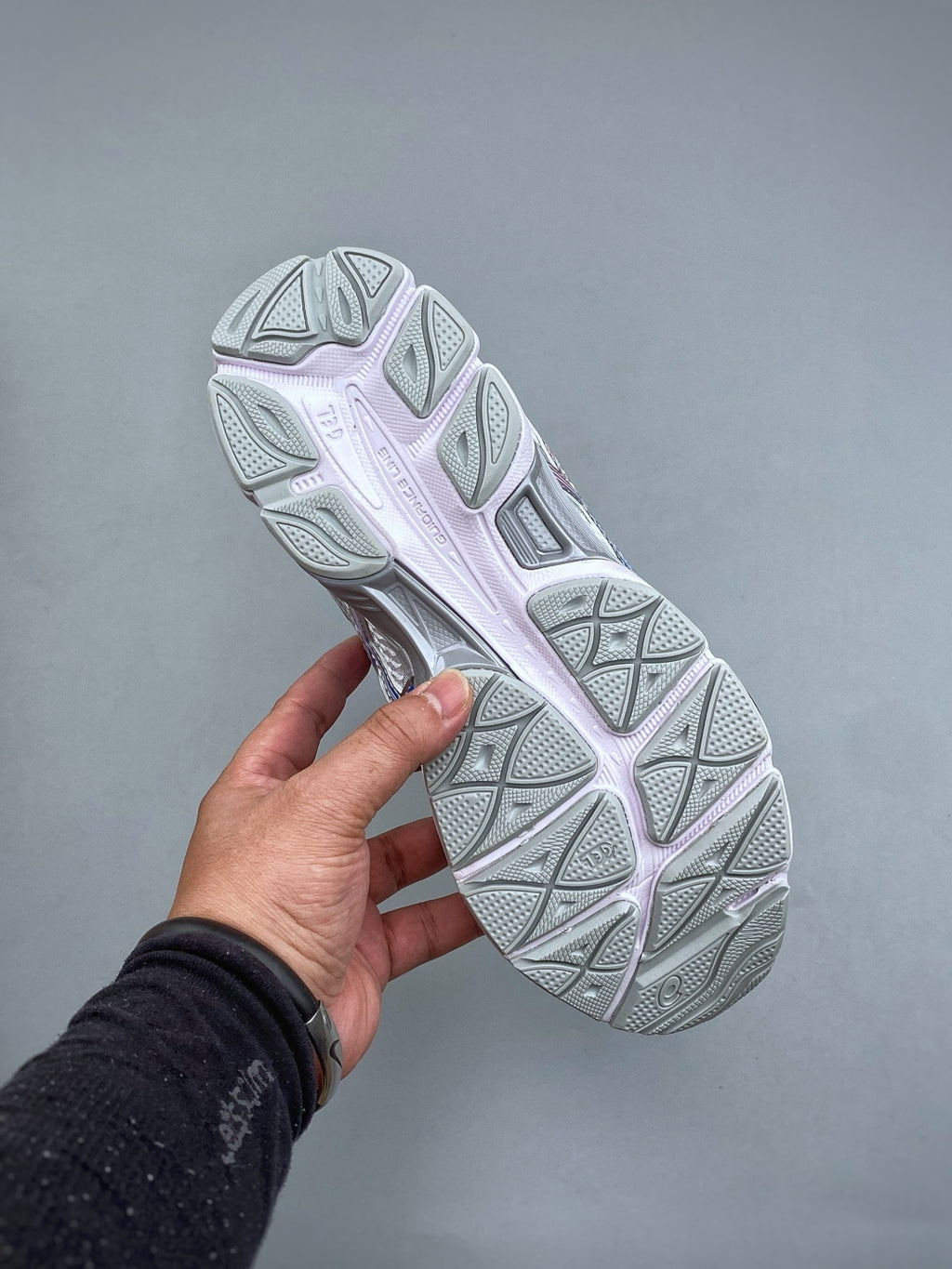 ASICS GEL-CUMULUS 16