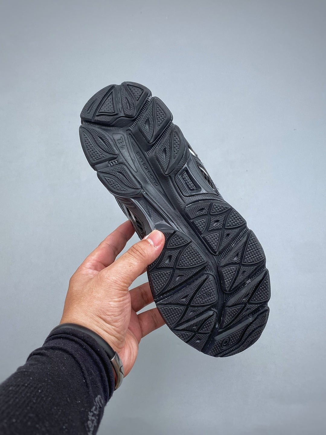 ASICS GEL-CUMULUS 16