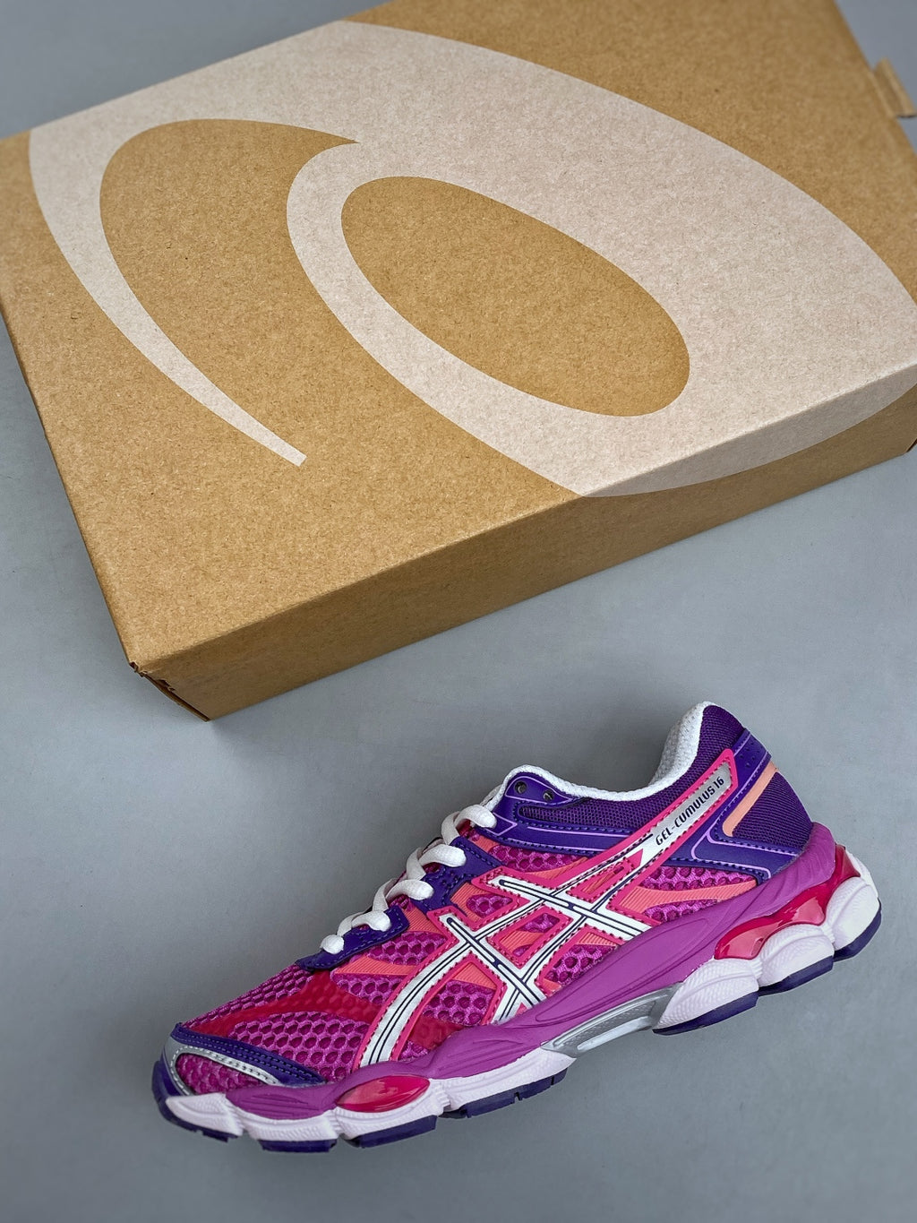 ASICS GEL-CUMULUS 16