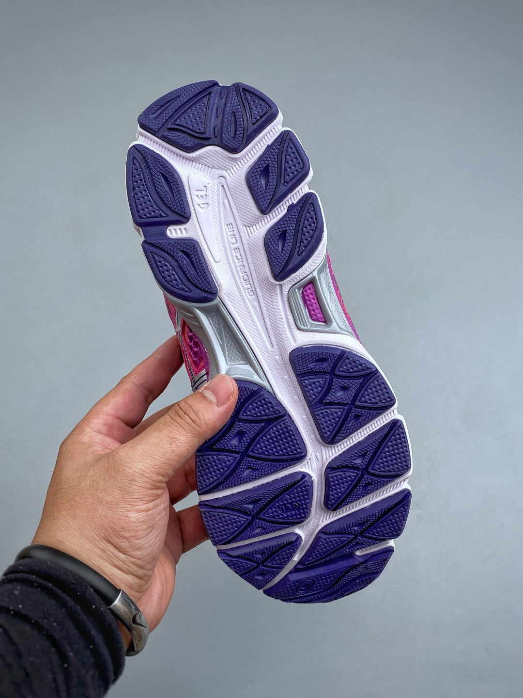 ASICS GEL-CUMULUS 16
