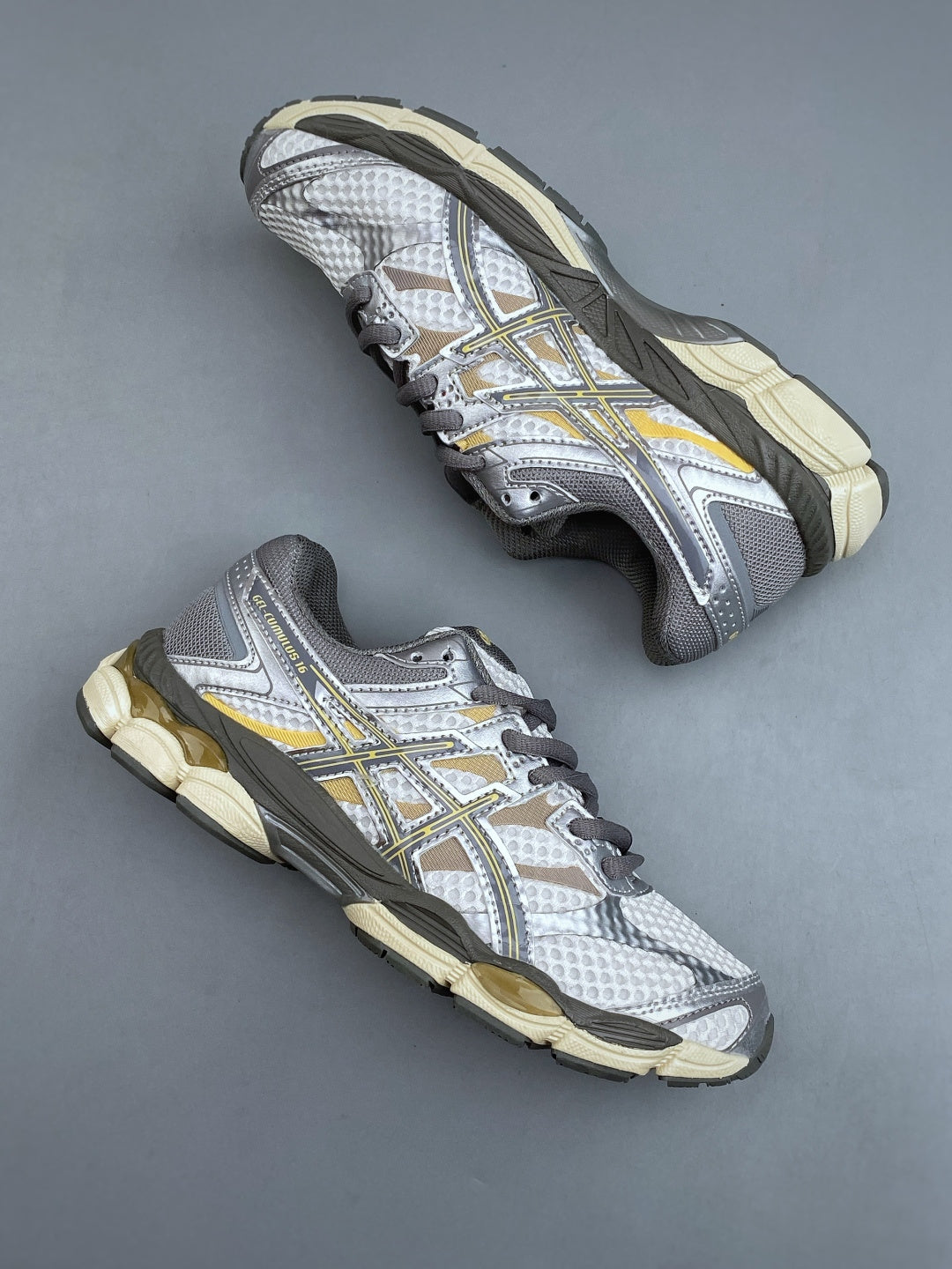 ASICS GEL-CUMULUS 16