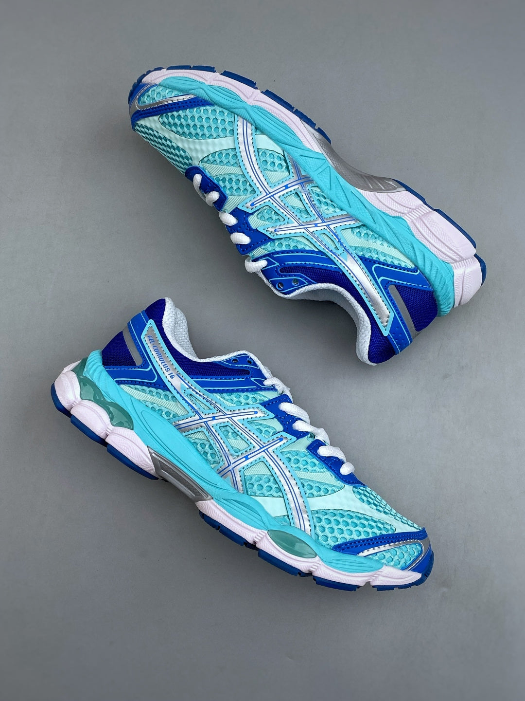 ASICS GEL-CUMULUS 16