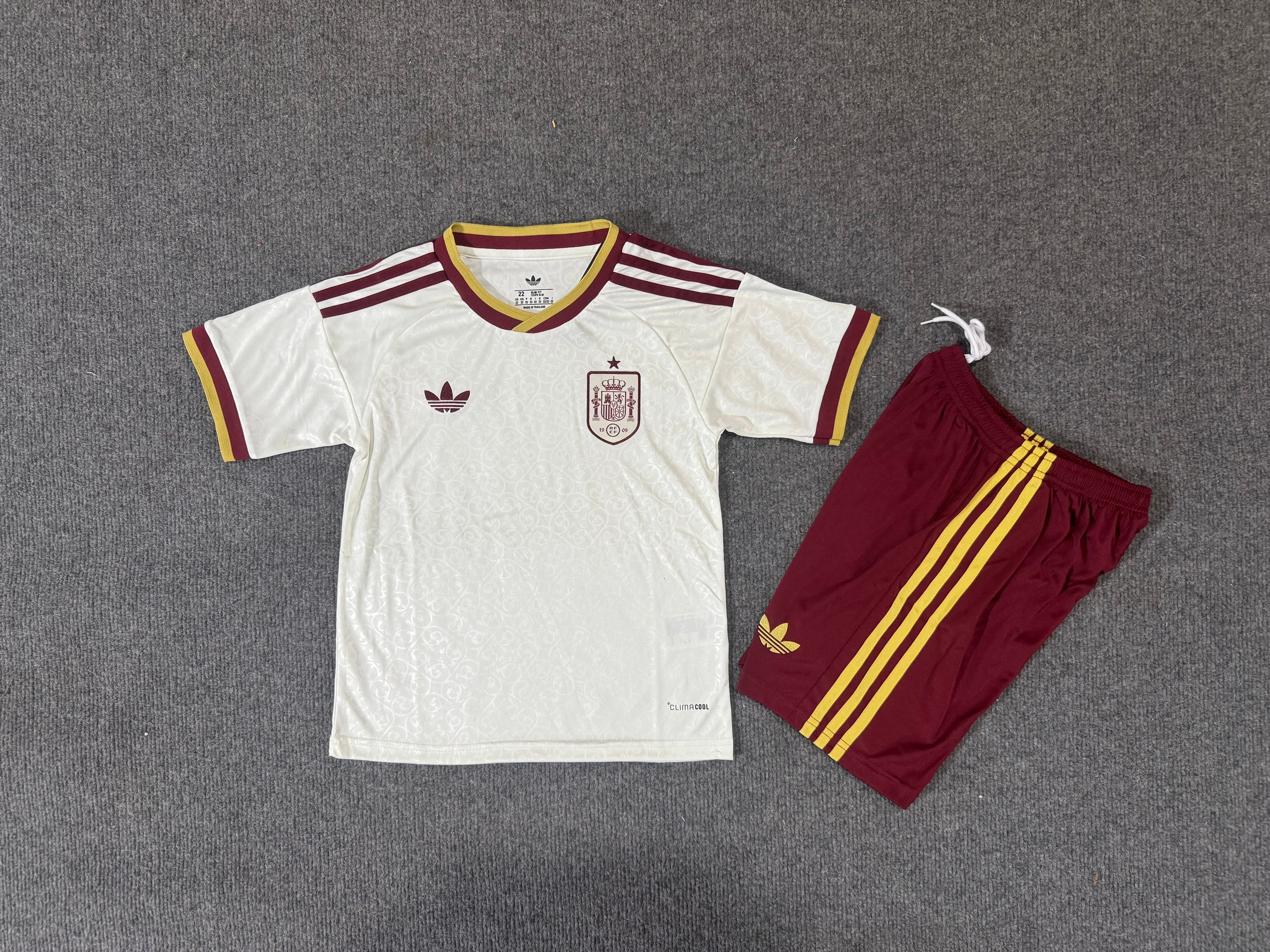 Kids Spain Away 2026 World Cup Kit
