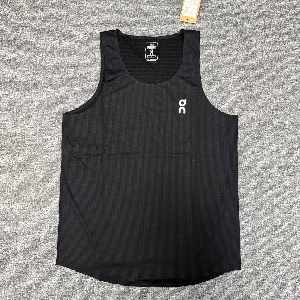 On Running Essential Performance Vest