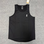 On Running Essential Performance Vest