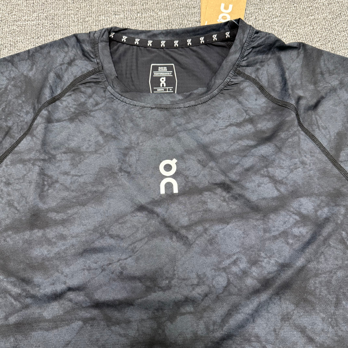 On Running Performance T-Shirt STYLE 8