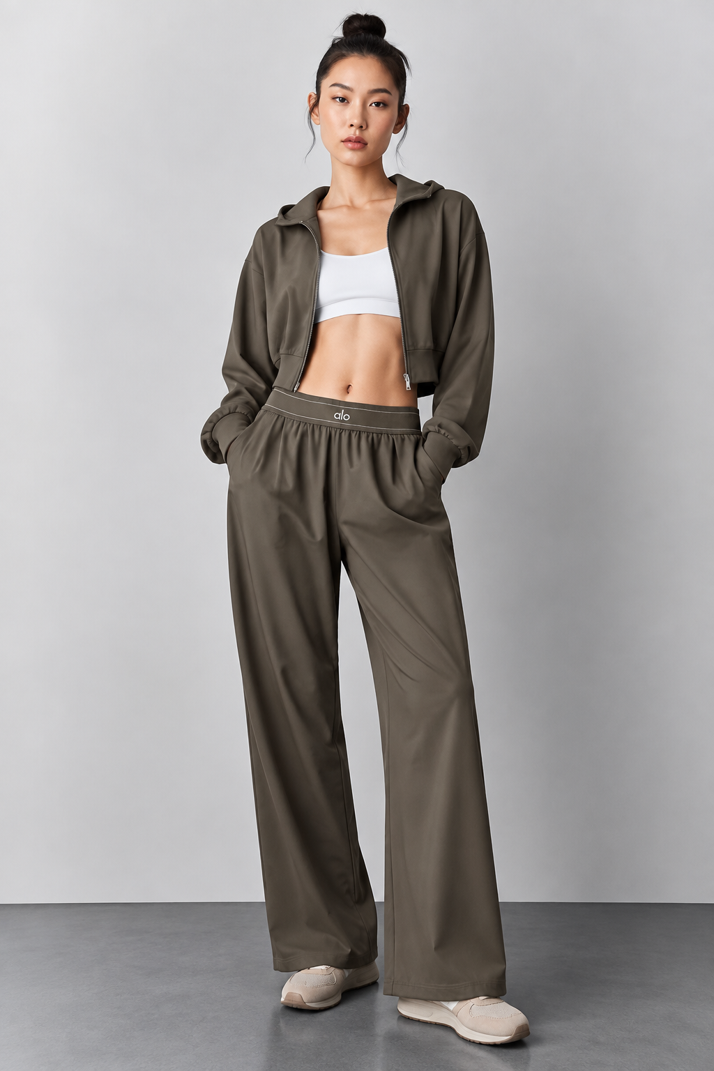 ALO suit up wide leg pants