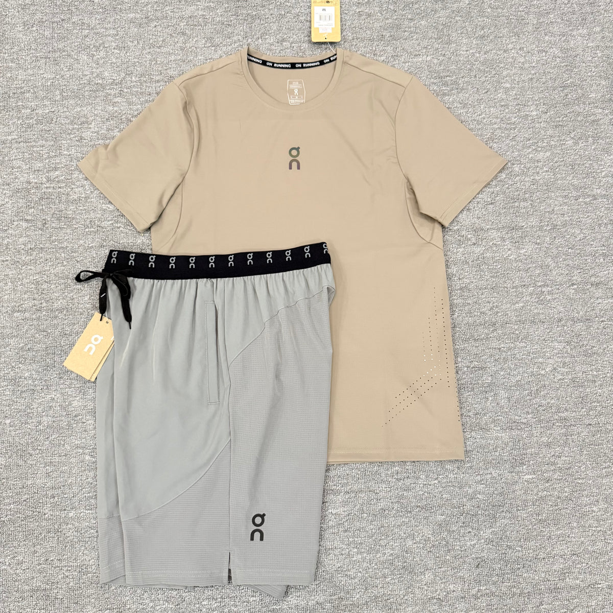 ON CLOUD SET STYLE 4