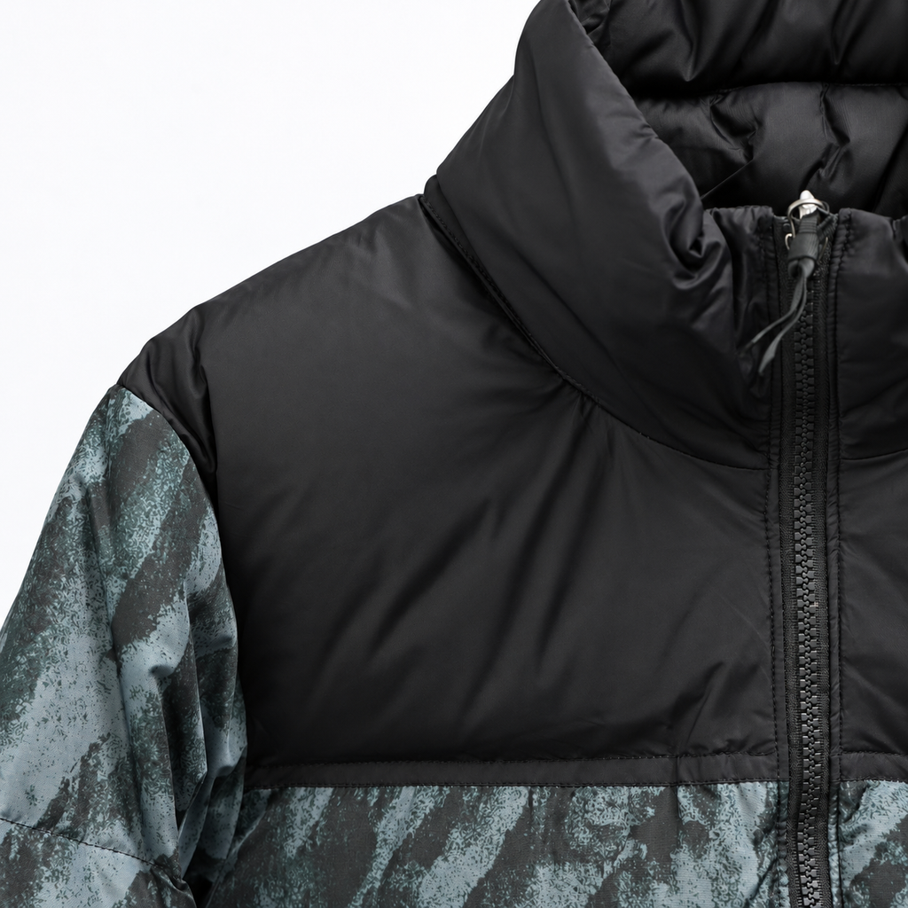 The North Face Men's 1996 Retro Nuptse Jacket - Black Zebra