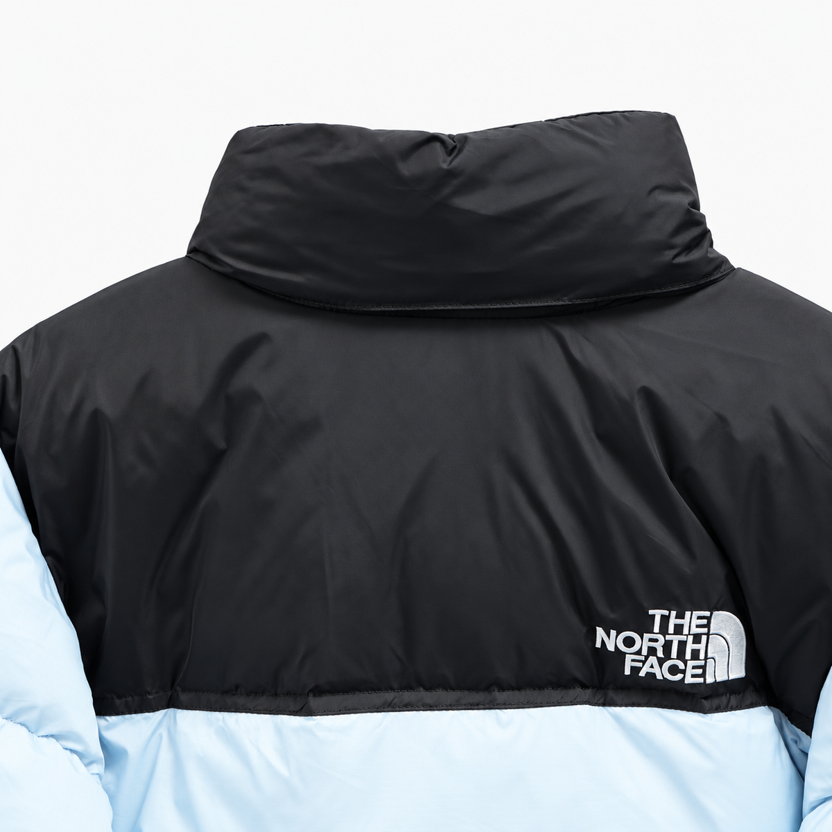The North Face Men's 1996 Retro Nuptse Jacket - Black Light Blue