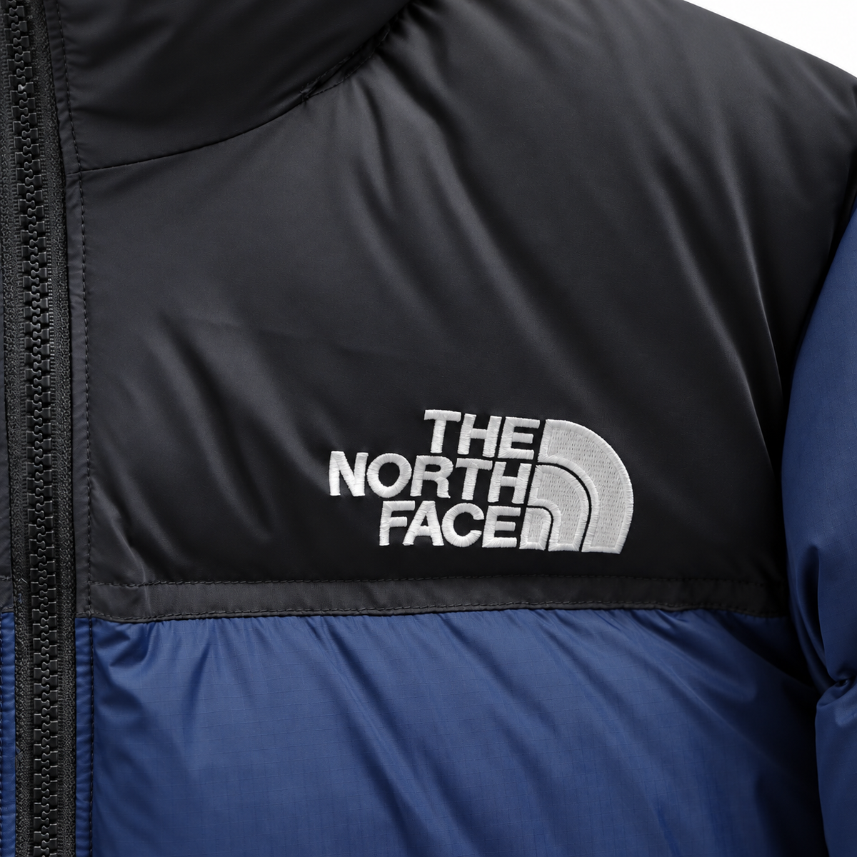 The North Face Men's 1996 Retro Nuptse Jacket - Black Navy Blue