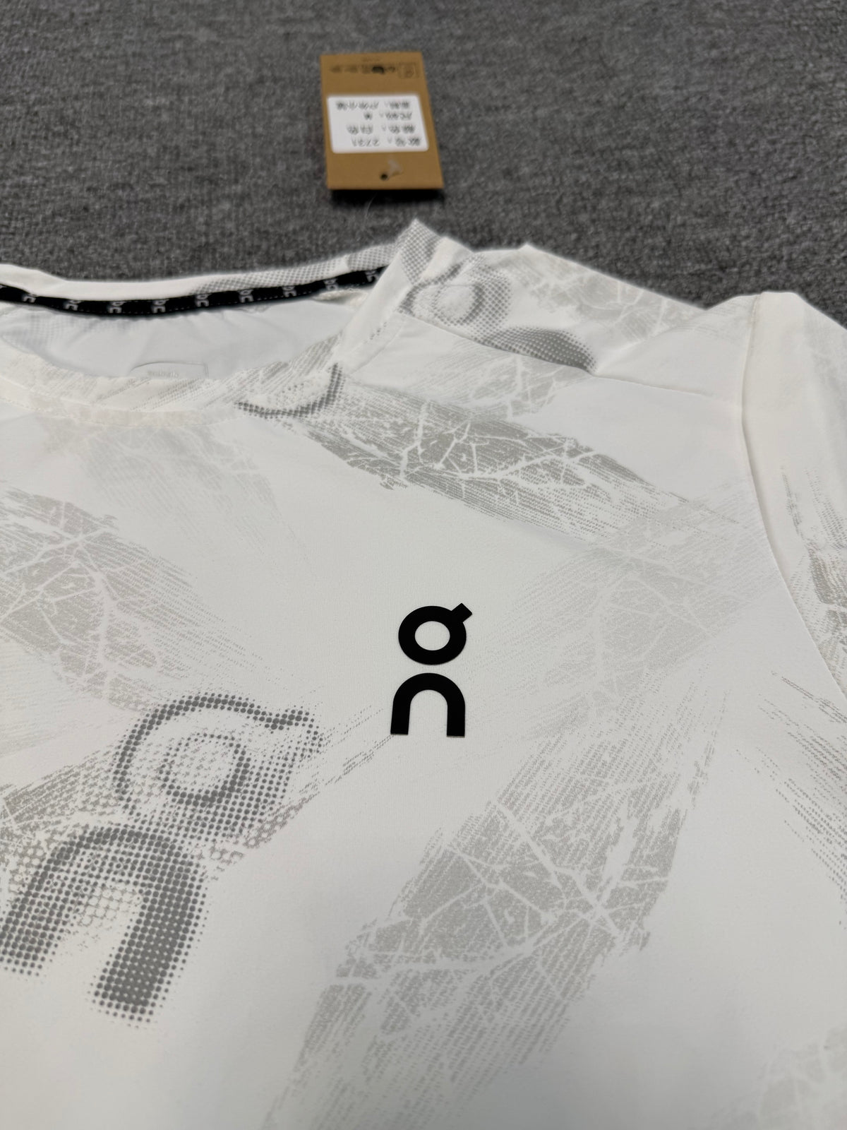 On Running Performance T-Shirt STYLE 6
