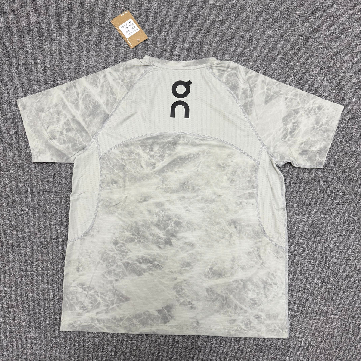 On Running Performance T-Shirt STYLE 8
