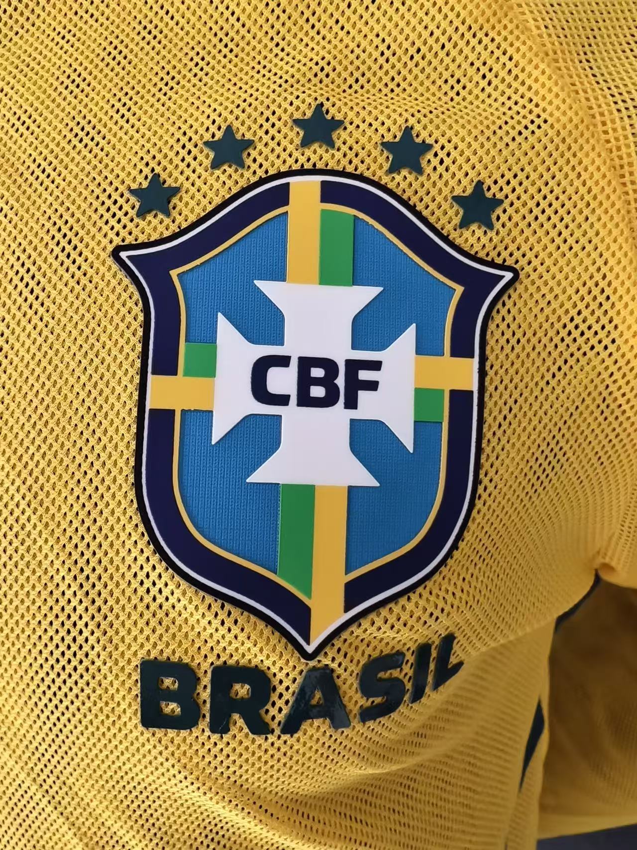 Brazil International Football Jacket (Yellow)
